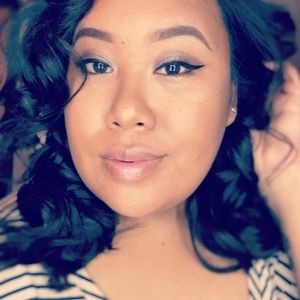 Meet your Posher, Jeania